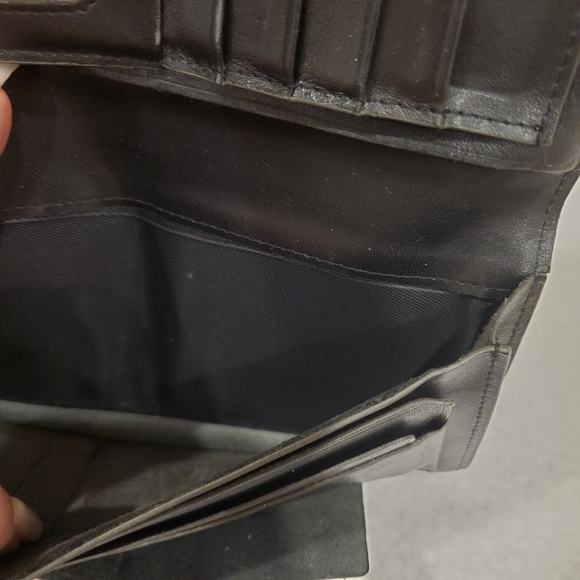 Salvatore Ferragamo  vintage  bifold wallet - Picture 5 of 14